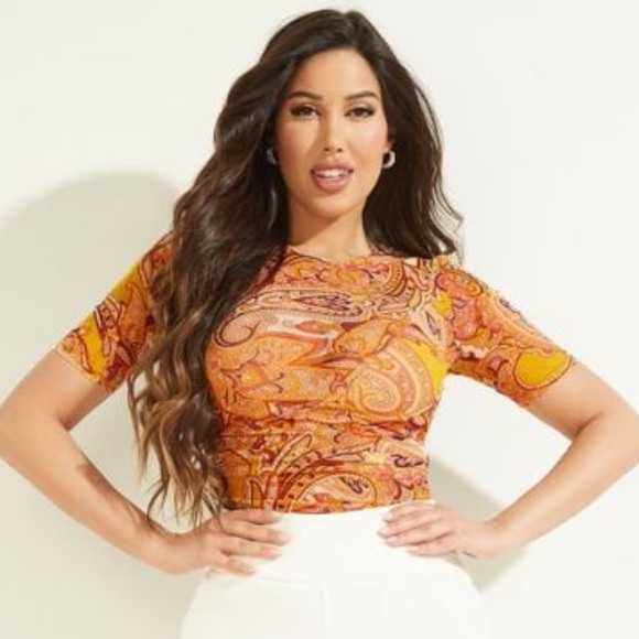 New Marciano Guess Cabo Paisley Print Sheer Mesh Short Sleeve Top M - Picture 3 of 4